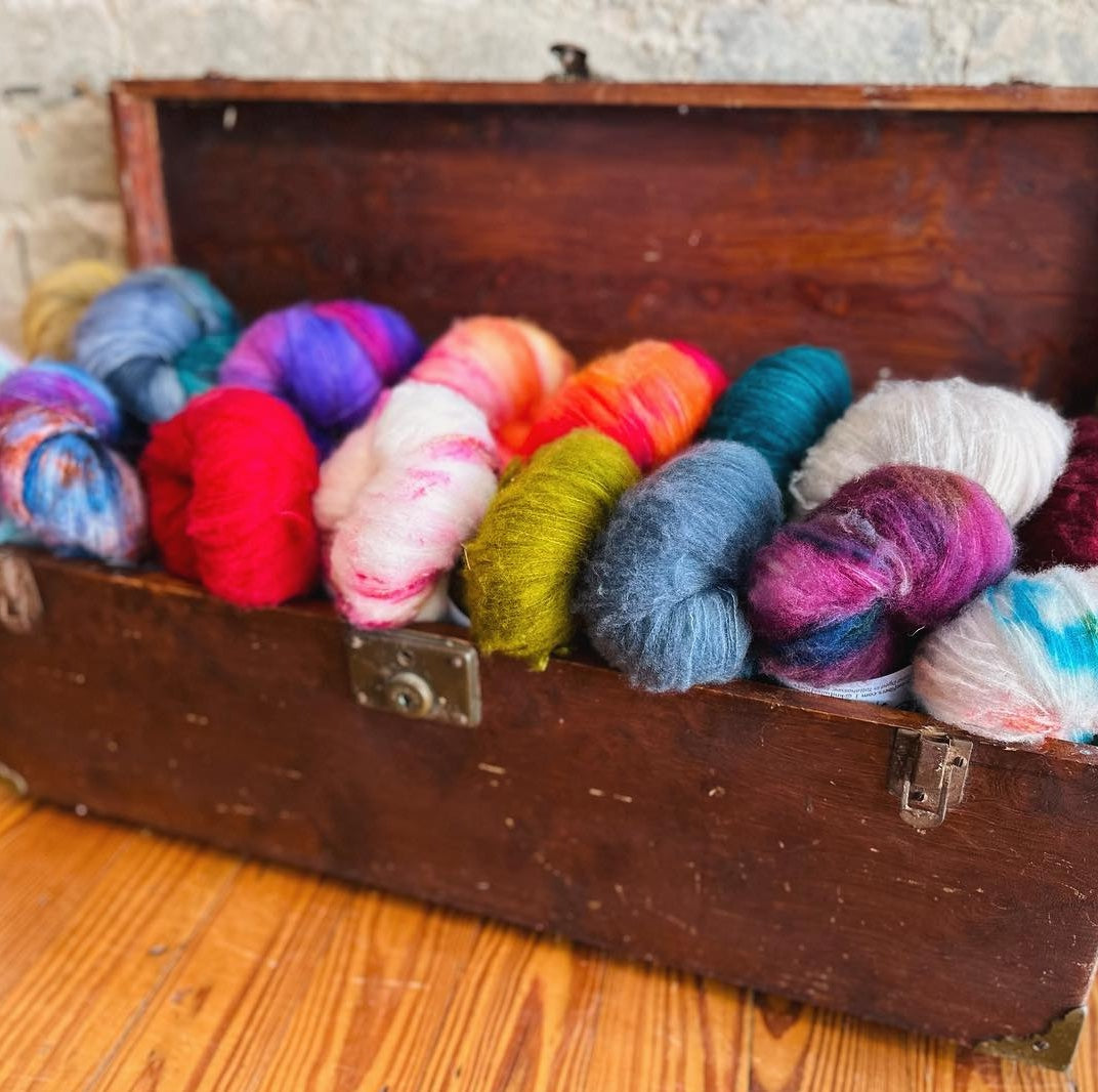 KnitWise Luxury PopUp