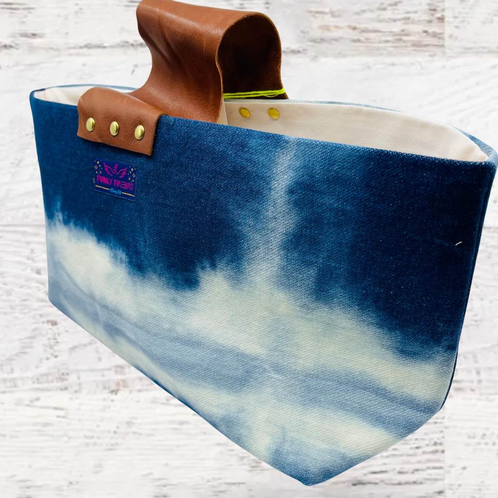 Funky Project Bag Fuzzy Goat