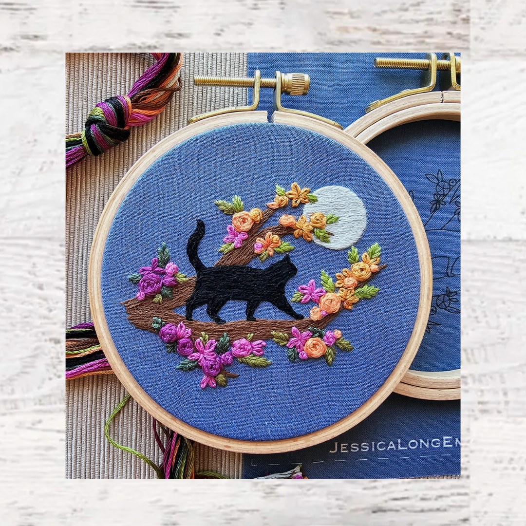 #color_black-cat-mini