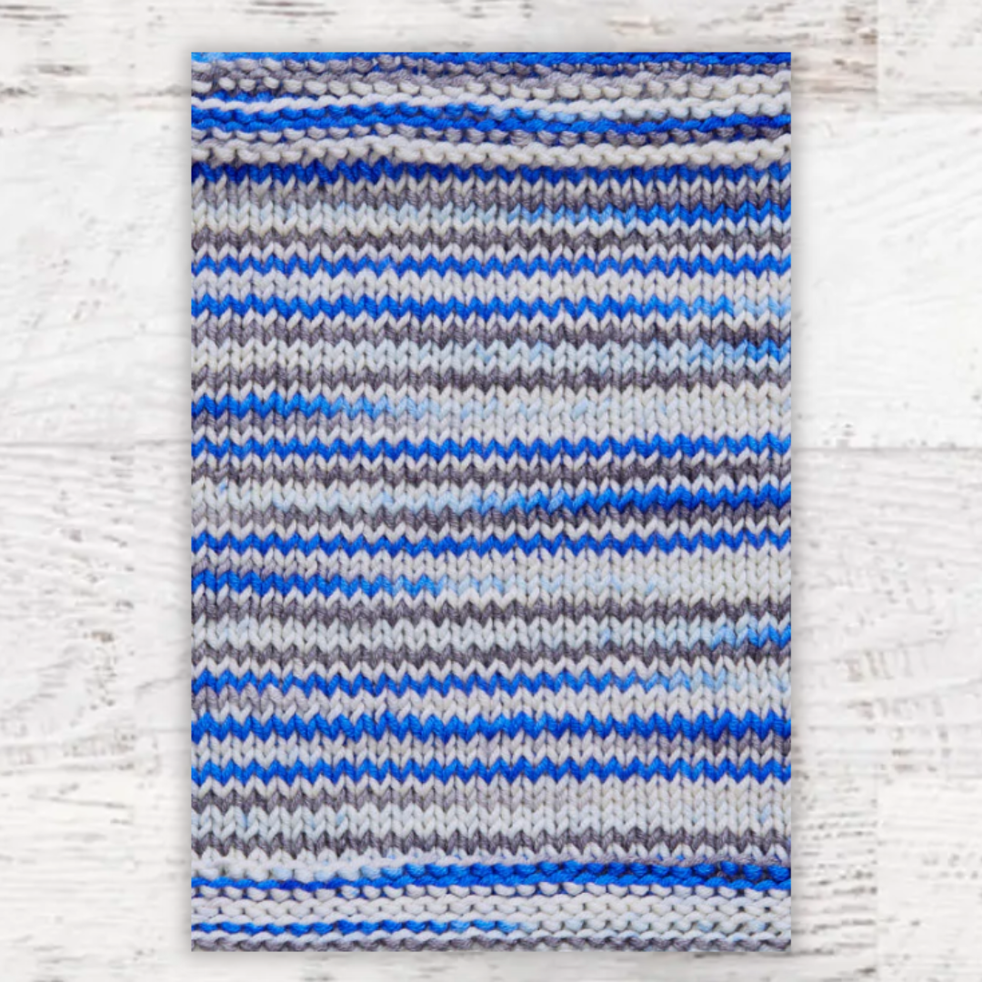 #color_blue-and-white-uneek
