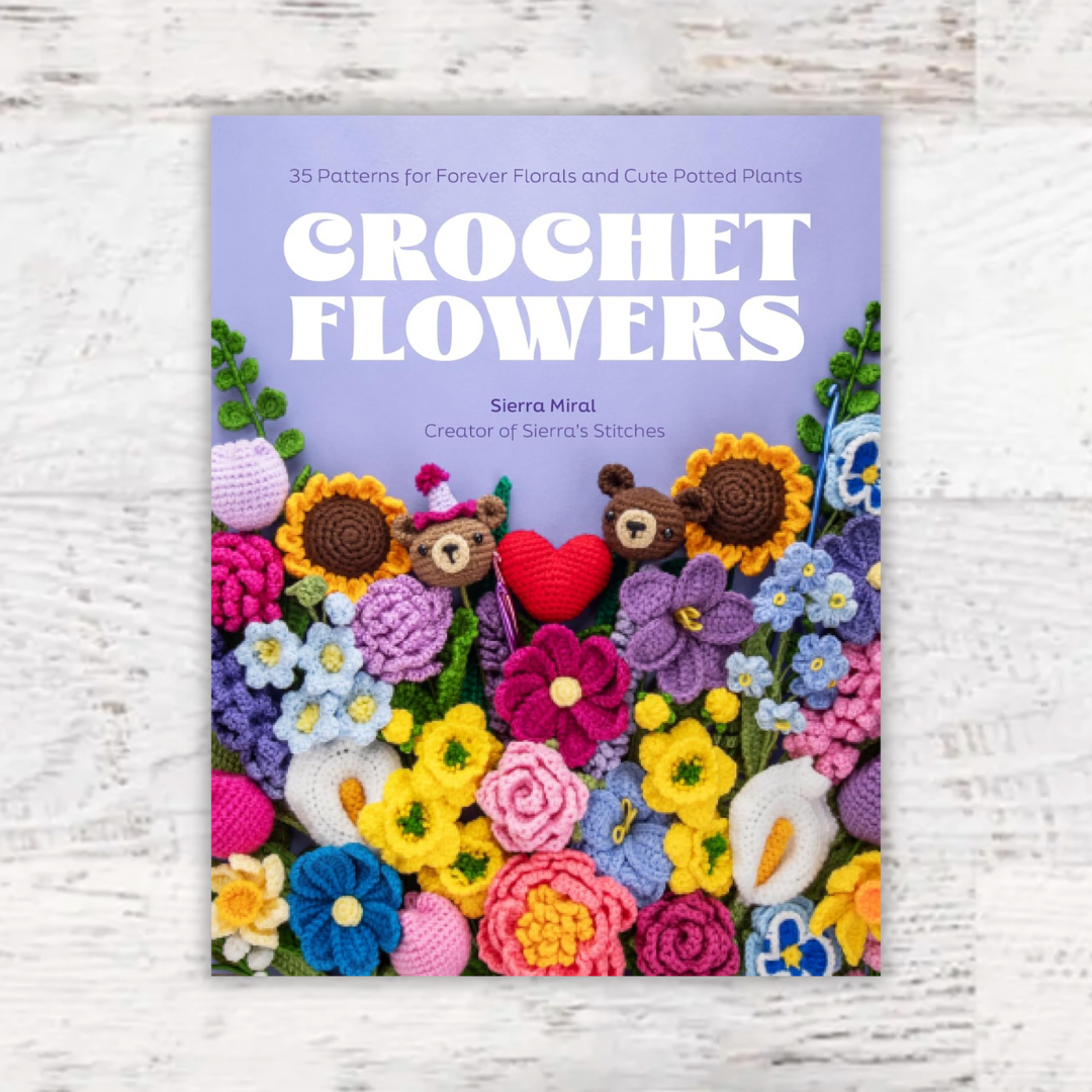 Crochet Flowers:35 Patterns for Forever Florals and Cute Potted Plants book