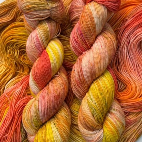 #color_georgia-peach-sangria