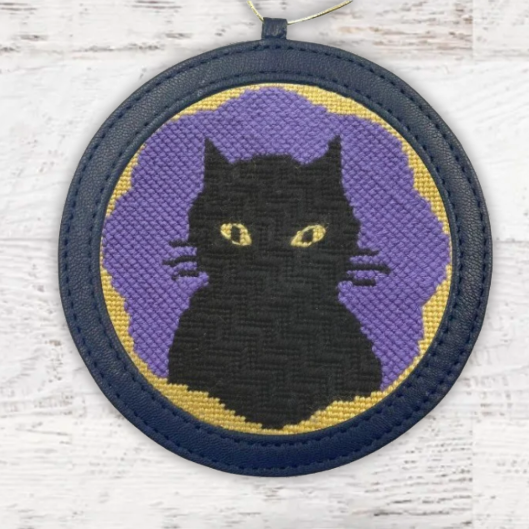 #color_halloween-black-cat