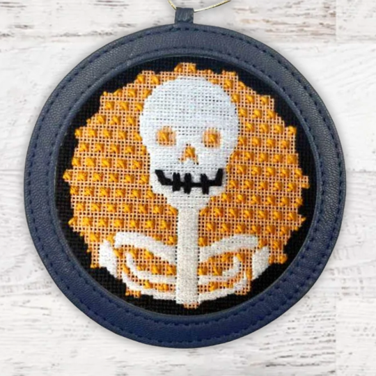 #color_halloween-skeleton