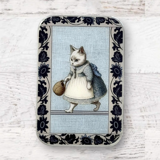 #color_kitty-tin