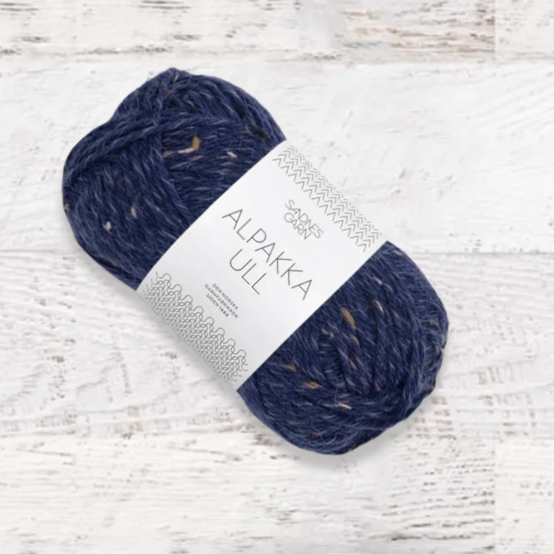 #color_marine-blue-tweed