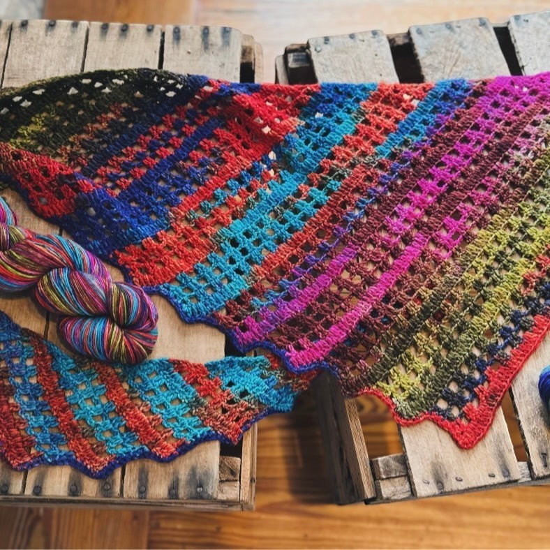 Urth Nalan Crochet Shawl Kit