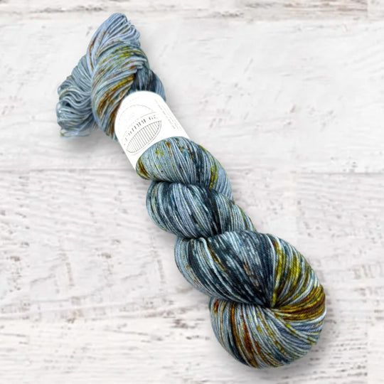 #color_old-guitarist