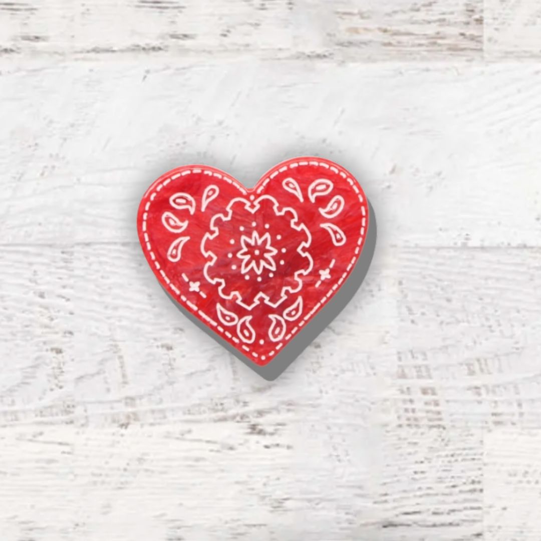 #color_red-paisley-heart