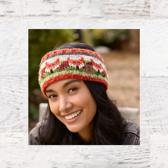 #color_skulk-of-foxes