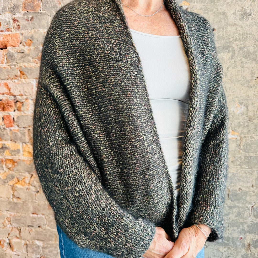 #color_Yin-and-Yang-Cardi