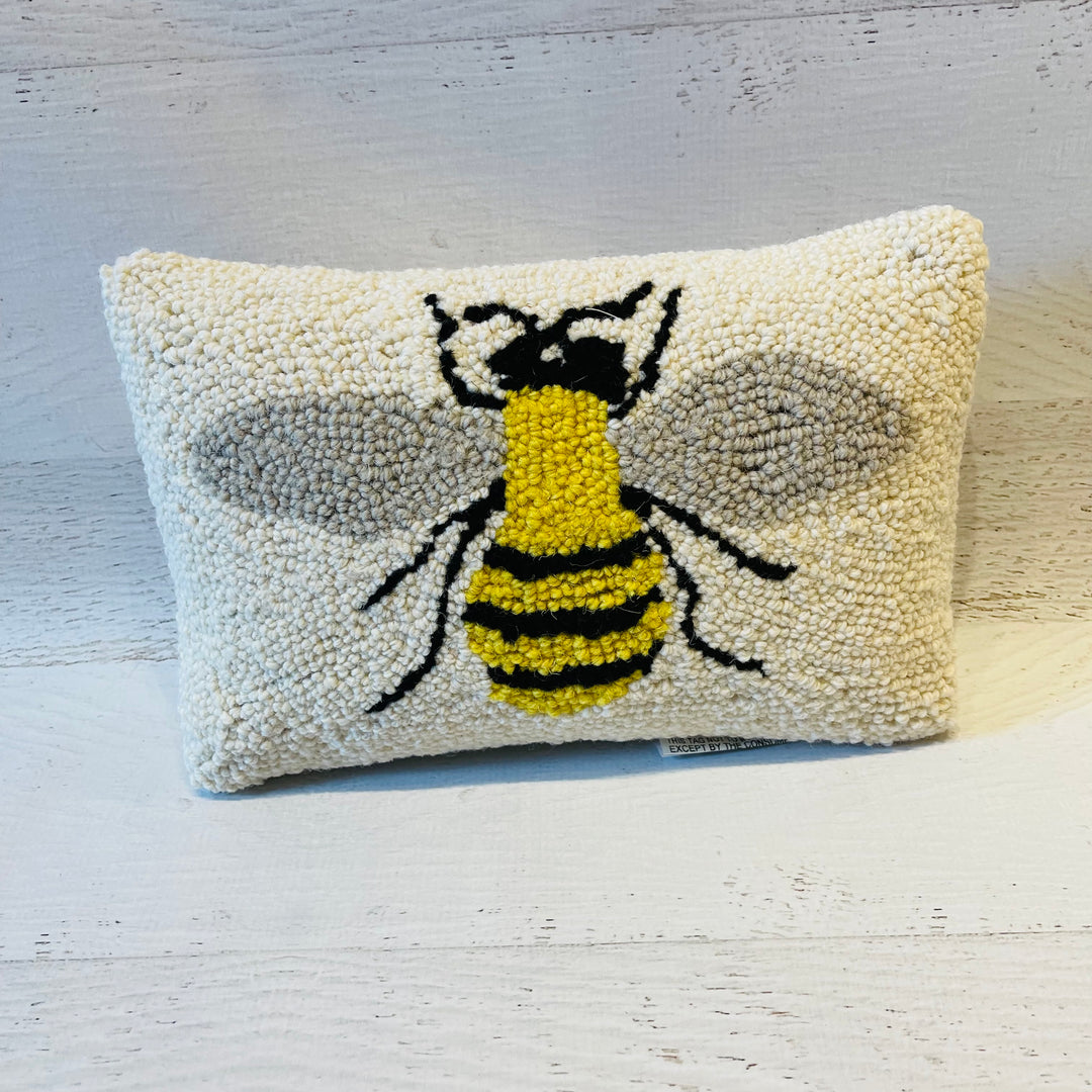 #color_bee-pillow