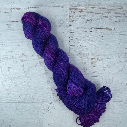 #color_roses-are-red-violets-are-lesbians